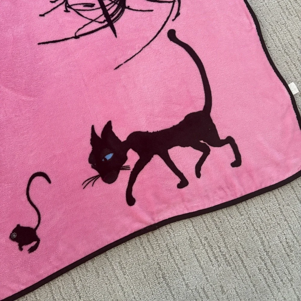 Coraline Profile Black Cat Mouse Fleece Throw‎ Blanket Pink Black Hot Topic